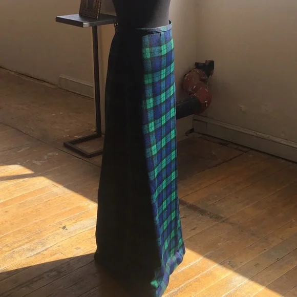 Plaid Blue/Green Maxi-Long Skirt. - Picture 4 of 5